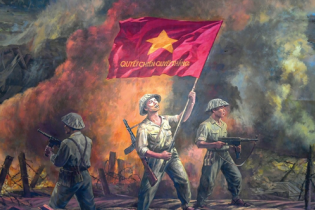 Lá cờ "Quyết chiến quyết thắng" của Hồ Chủ tịch - Sức mạnh tinh thần to lớn