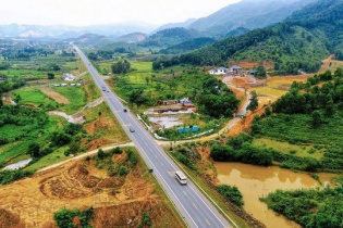 Lập Hội đồng thẩm định liên ngành Báo cáo nghiên cứu tiền khả thi Dự án xây dựng đường Hòa Lạc - Hòa Bình