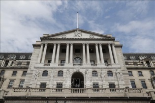 Anh: BoE giữ nguyên lãi suất ở mức 5%, hé lộ triển vọng cắt giảm vào tháng 11/2024