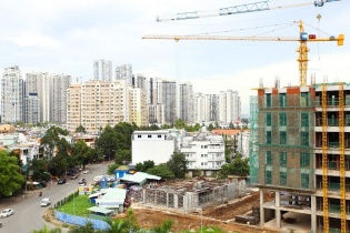 Thành lập Ban chỉ đạo về rà soát, tháo gỡ khó khăn, vướng mắc liên quan đến các dự án