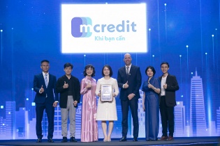 Mcredit ghi danh Top 100 Nơi làm việc tốt nhất Việt Nam 2024