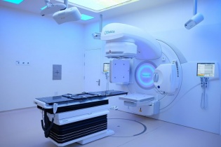 Gia hạn giấy phép nhập khẩu thiết bị y tế đến hết ngày 30/6/2025