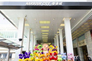 Trung tâm thương mại Harbour City tại Hồng Kông trang hoàng đón Tết Nguyên đán 2025