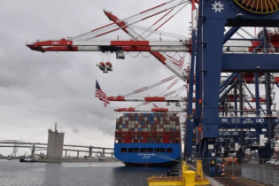 IMF thận trọng trước các biện pháp thuế quan dồn dập của Mỹ