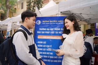 Ban hành Chuẩn chương trình đào tạo lĩnh vực Pháp luật trình độ đại học