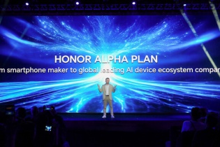 HONOR công bố chiến lược mới, chuyển đổi sang hệ sinh thái thiết bị AI