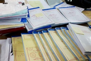 Trốn truy nã, “trùm” mua bán trái phép hóa đơn Nguyễn Đăng Thuyết gửi thư đến Tòa án