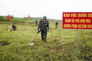Kiện toàn Ban Chỉ đạo quốc gia khắc phục hậu quả bom mìn và chất độc hóa học sau chiến tranh
