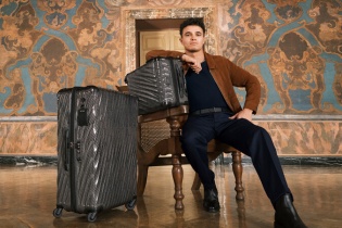 TUMI chính thức ra mắt bộ sưu tập 19 Degree Lite
