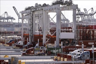 Moody’s xếp hạng tín nhiệm nền kinh tế Mỹ ở mức AA1