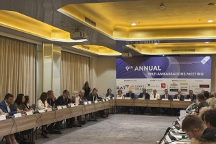 Đại sứ Việt Nam tại Bulgaria tham dự cuộc gặp các lãnh đạo doanh nghiệp