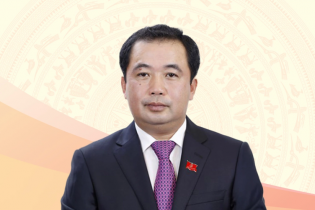 Thủ tướng điều động, giao quyền Bộ trưởng Bộ Nông nghiệp và Môi trường