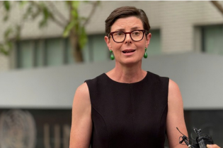 Cấm thuốc lá thế hệ mới: Yêu cầu cấp thiết trong Luật Đầu tư sửa đổi