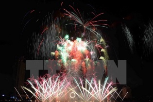 Giải nhất cuộc thi trình diễn pháo hoa quốc tế 2015 thuộc về Australia