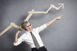 Con đường gian nan làm giàu của ông chủ ngành công nghệ