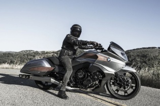 Ngắm với mô-tô “khủng” Concept 101 đến từ BMW 