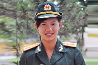 Kình ngư Ánh Viên đi vào lịch sử Quân đội nhân dân VN