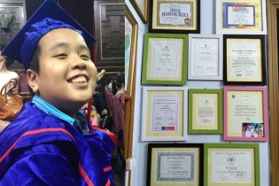 Tổng thống Obama tặng Đỗ Nhật Nam bằng khen và thư chúc mừng