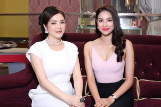 Lý Nhã Kỳ so dáng với Á hậu Thể thao Phạm Hương 