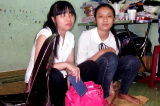 Một số thí sinh bị cướp hết giấy tờ trước giờ đi thi