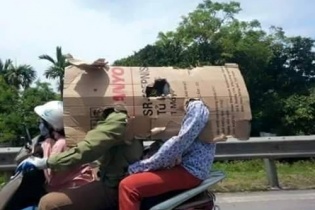 Muôn vàn kiểu chống nắng, tránh nóng chỉ có ở Việt Nam