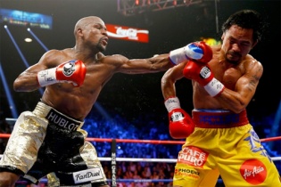 Mayweather bất ngờ bị tước đai vô địch ở trận đấu Pacquiao