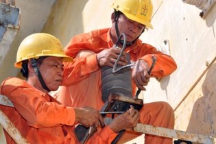 Bộ Công Thương lên tiếng việc tiền điện tăng đột biến