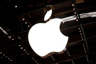 Trong hai tuần Apple mất 90 tỷ USD giá trị vốn hóa thị trường 