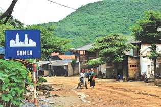 Dự án khu tượng đài Bác Hồ 1.400 tỷ: Không sai, nhưng không nên