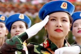 Niềm vui sướng, tự hào của Khối trưởng Khối nữ chiến sĩ quân y