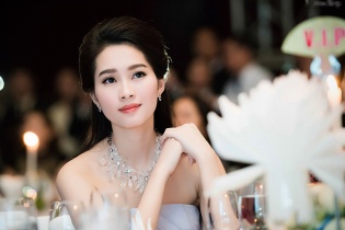 Đặng Thu Thảo: Xin đừng gọi tôi là hoa hậu của các hoa hậu