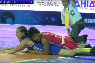 Nghị lực phi thường của “Cô dâu 13 tuổi” trở thành đô vật nổi tiếng