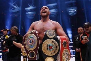 Võ sĩ Fury thắng Klitschko, vô địch quyền anh hạng nặng thế giới