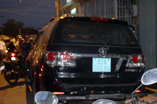 Viện trưởng Viện Kiểm sát lái ôtô tông 4 người, bỏ chạy suốt 30 km