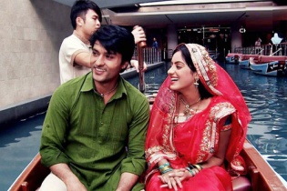 Những bộ phim gây sốt màn ảnh Việt Nam 2015