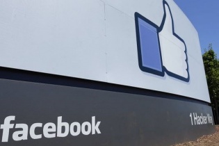 Facebook “âm thầm” ra mắt tính năng tìm kiếm doanh nghiệp địa phương