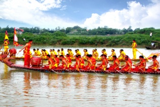 Lễ hội tổ chức vào mùa xuân: Tìm hiểu lễ hội Bạch Hạc