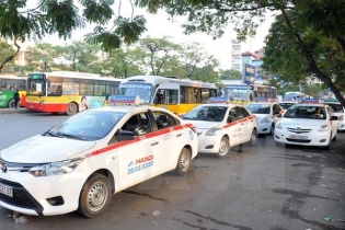 Chây ỳ giảm giá cước vận tải: Xử phạt nghiêm hay tẩy chay?