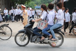 "Học sinh vi phạm giao thông bị nghỉ học" vấp phải nhiều phản ứng