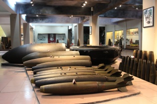 Vật phát nổ ở Khu đô thị Văn Phú có thể là khoang chiến đấu từ một tên lửa