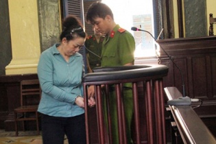 Nữ đại gia “biến hóa” ô tô siêu sang để lừa ngân hàng