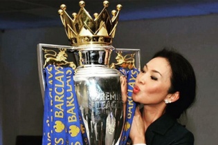 Bông hồng xinh đẹp Thái Lan giúp Leicester thành tân vương