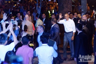 Tổng thống Mỹ Obama được bảo vệ thế nào khi ăn bún chả ở Hà Nội?