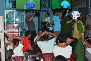 Triệt phá đường dây cá độ bóng đá với số tiền hàng nghìn tỷ đồng 