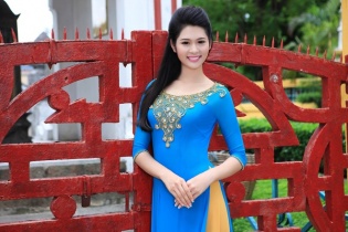 Ngất ngây với vẻ đẹp đôn hậu của cô gái miền Tây thi Hoa hậu Việt Nam