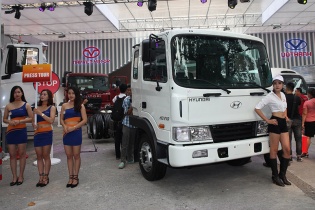 Vietnam Motor Show 2016: Đô Thành Auto giới thiệu xe tải dẫn đầu thị trường phía Nam 