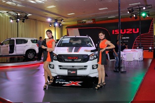 Vietnam Motor Show 2016: Isuzu trở lại sau 7 năm vắng bóng