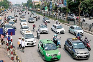 Hà Nội quyết truy quét taxi ngoại tỉnh