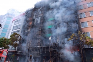 Cháy quán karaoke 13 người chết: Chủ cơ sở chịu trách nhiệm gì?