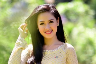 BTV xinh đẹp Thuý Hằng bất ngờ chia tay bản tin Thời sự 19h